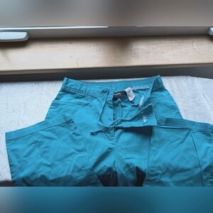 Sag Harbor Sport 12P Capri Bright Blue Breathable Pant